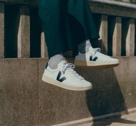VEJA URCA CWL WHITE NAUTICO Size 10