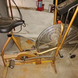 Vintage Schwinn Air-Dyne Exercise Bike 