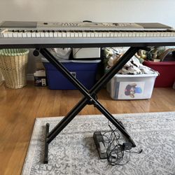 Yamaha Portable Grand DGX-230 Keyboard