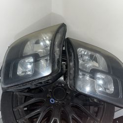 2007-2009 Ford Fusión Tailights And Headlights 