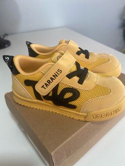 🔥NEW BOYS SHOES 🔥- Taranis Kids Sneakers with Velcro Strap