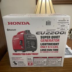 .Honda-Ei2200i-Super-Quiet-Generator