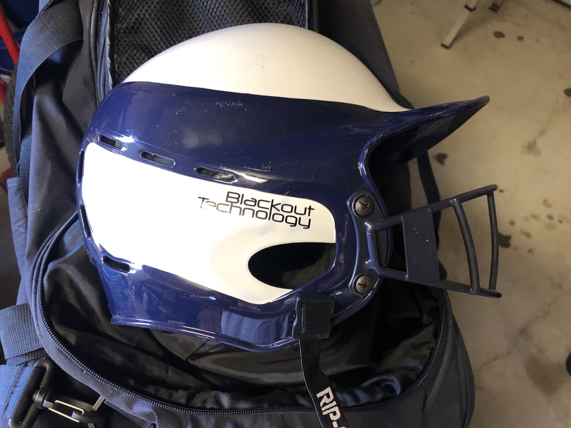 Baseball/Softball Helmet & Sports Bag