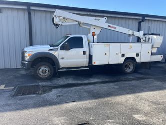 2013 Ford F550 Bucket Truck