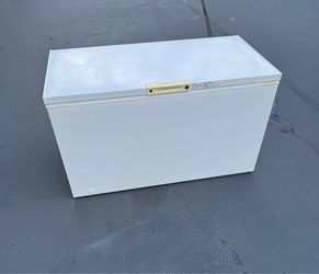 Freezer 14.8 cubics large household deep chest (free local delivery) $400 firm
