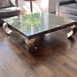 Coffee table and TV stand set