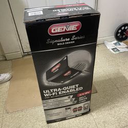 Genie Signature Series 3/4 hp. Ultra-Quiet Belt Drive Smart Garage Door Opener