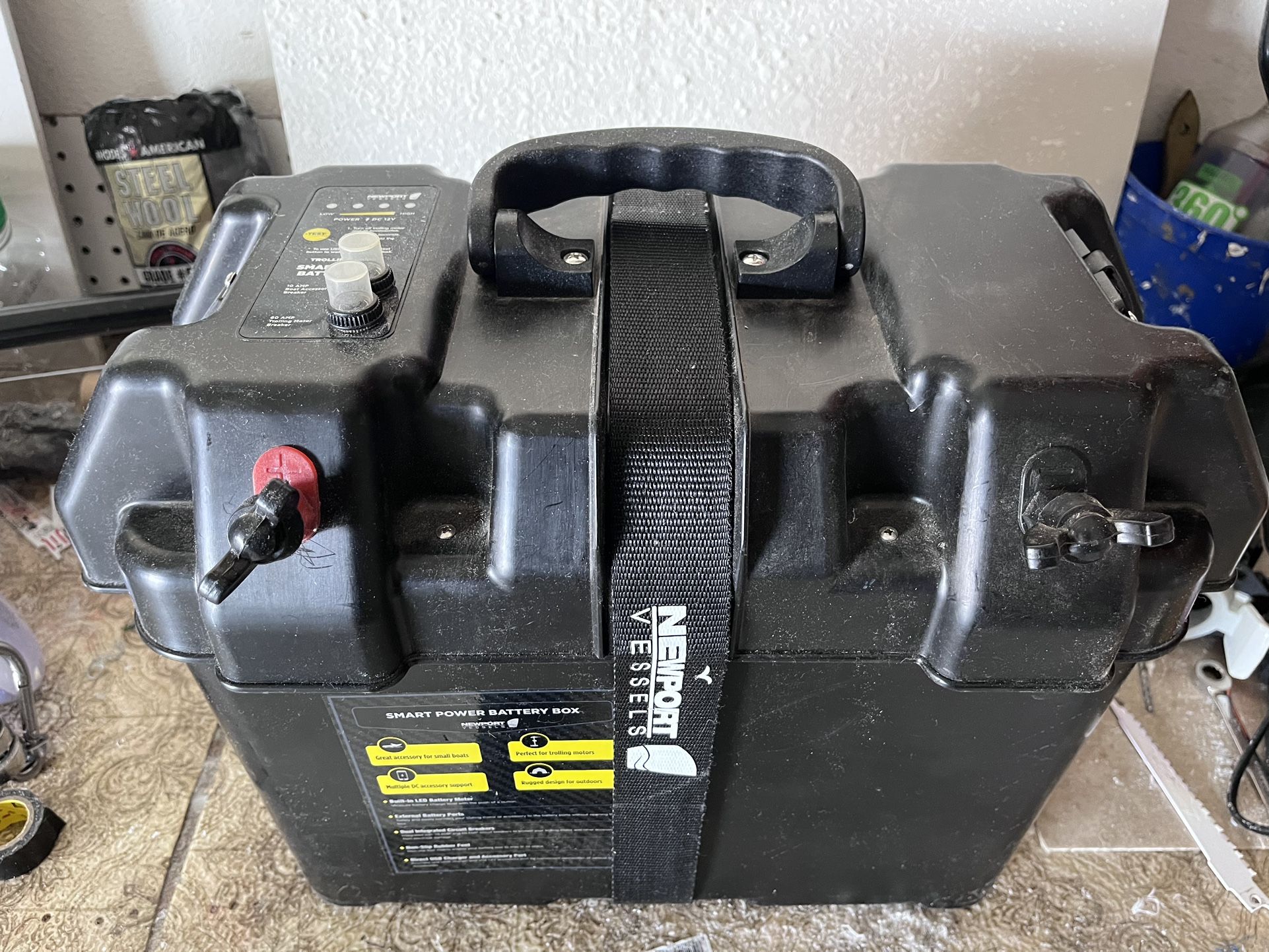 Newport Vessel Smart Battery Box with UPG 100 Ah Battery