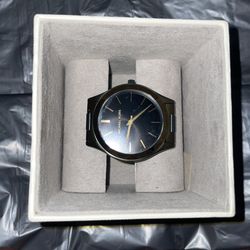  Michael Kors  “MK8715”