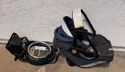 Luxury Orbit Baby Carseat And Base (Navy)