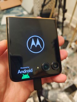 Gold Sim Unlocked Motorola Razr Flip 256gb 12-24gb ram gaming flip phone