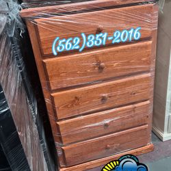 Solid Red Wood Five Drawer Dresser Assembly Included- Mueble Instalado 