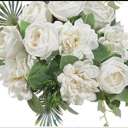 14 Artificial rose bouquet