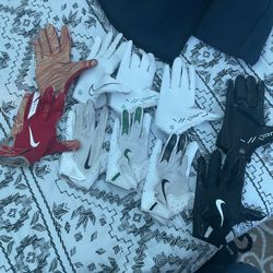 Nike Gloves 