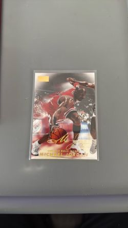 SkyBox 1998-99 Skybox Premium Michael Jordan #23 Chicago Bulls NBA Card