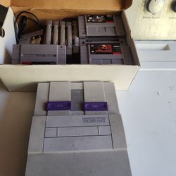 Super Nintendo Plus 18 Games 