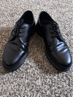 Dr. Martins monochrome boots