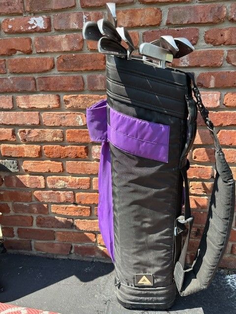 Golf Clubs with bag