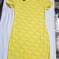 Nike Womens MED All Over Print Fitted Dress Spell Out Logo YellowCD 