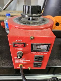 Variac Variable Transformer TDGC2-2KM 2000VA (2kVA)