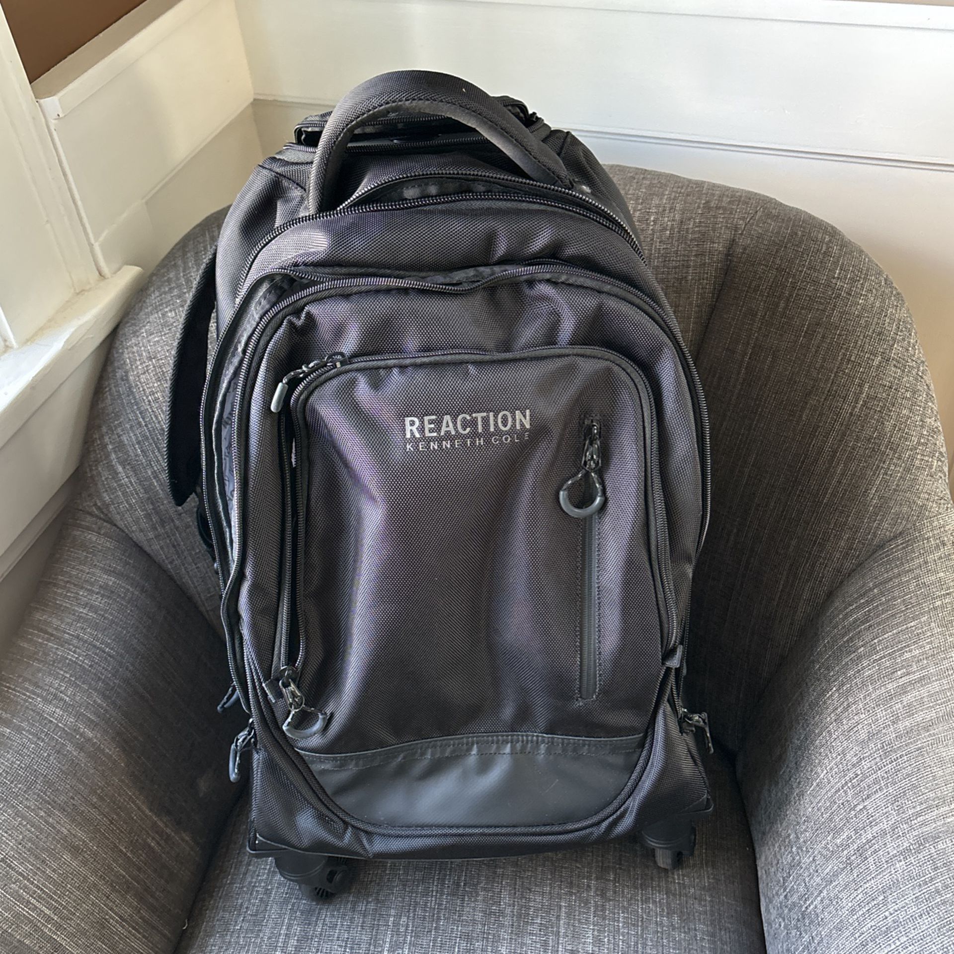 Kenneth Cole Rolling Backpack 