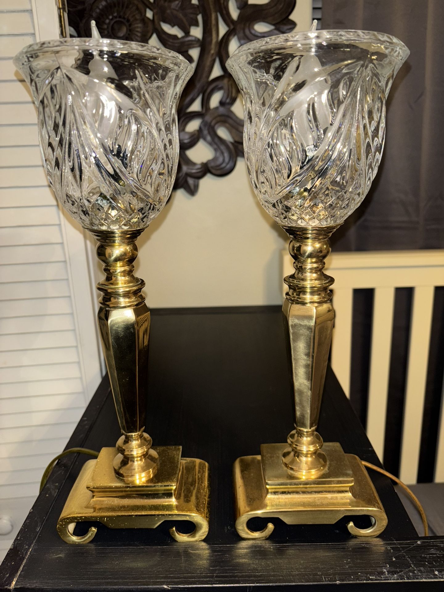 2 Gold Lamps
