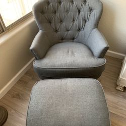 Tweed Chair & Ottoman