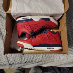 Jordan Retro 4s (Used, No Box, One Color Laces)