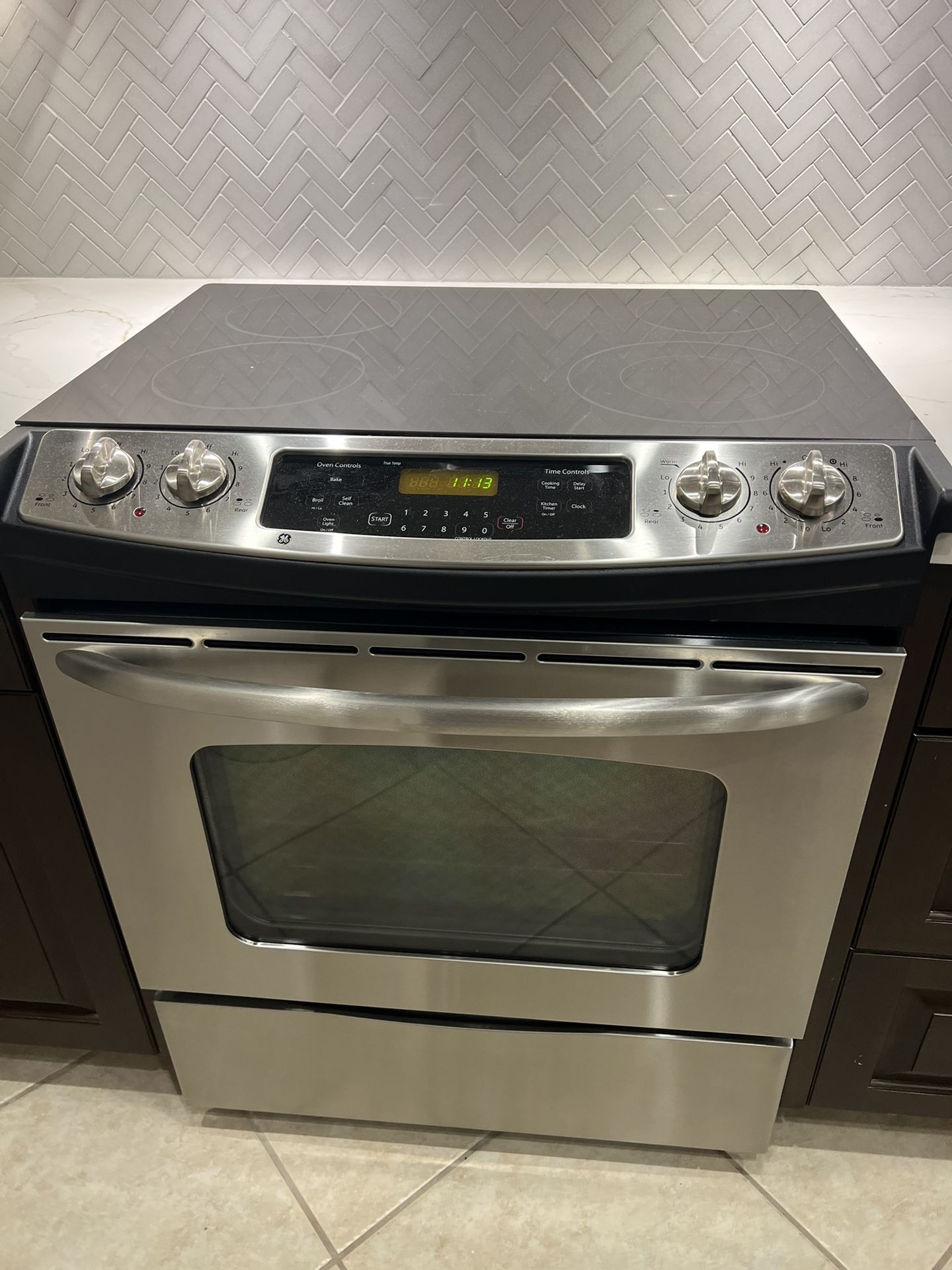 GE Electric Stainless steel Stove/Range 30” Cosina