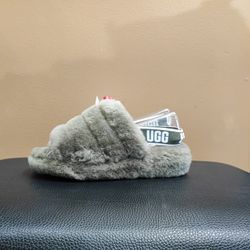 Women Fluffy Yeah Slide Size :7,9,10