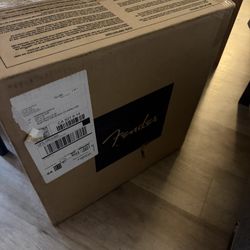 Fender Rumble 15 open box