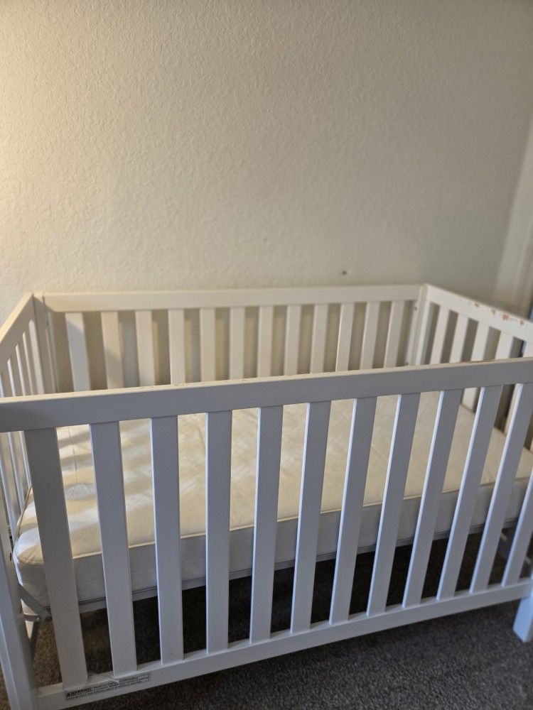 Crib With Mattress