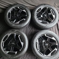 18x7.5J Kia K4 wheels & Tires 