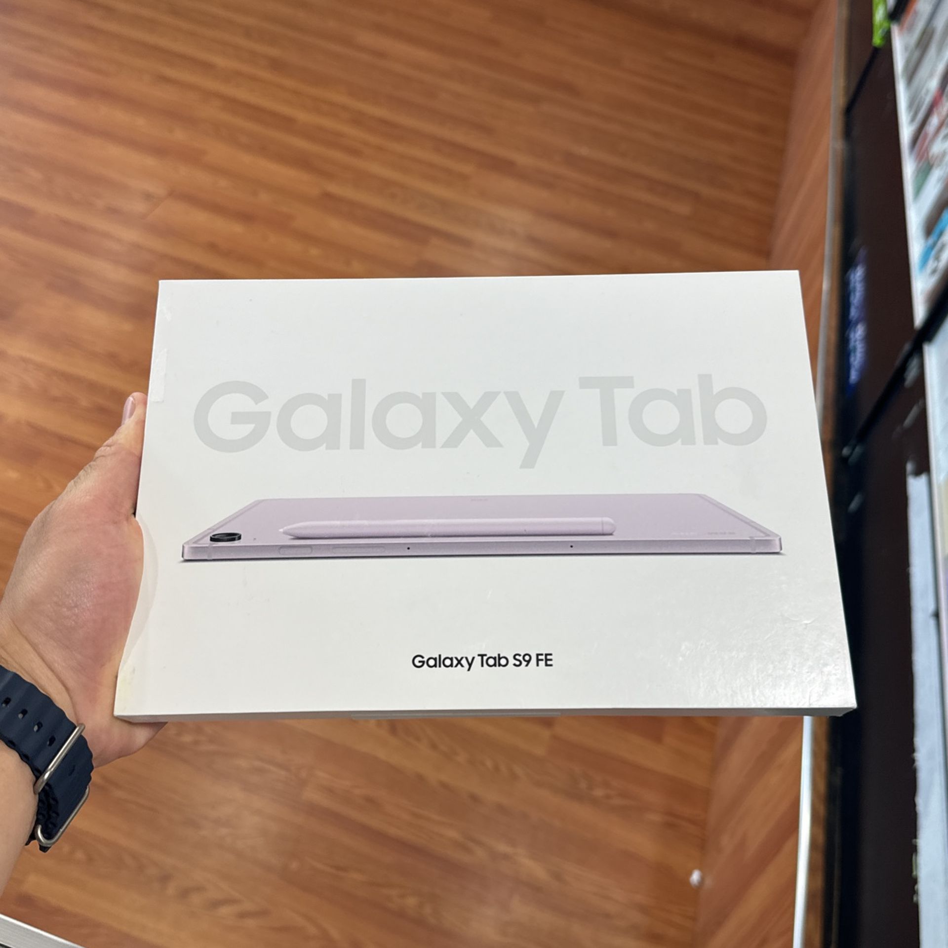 Galaxy Tab S9 FE 128gb Lavender New In Box