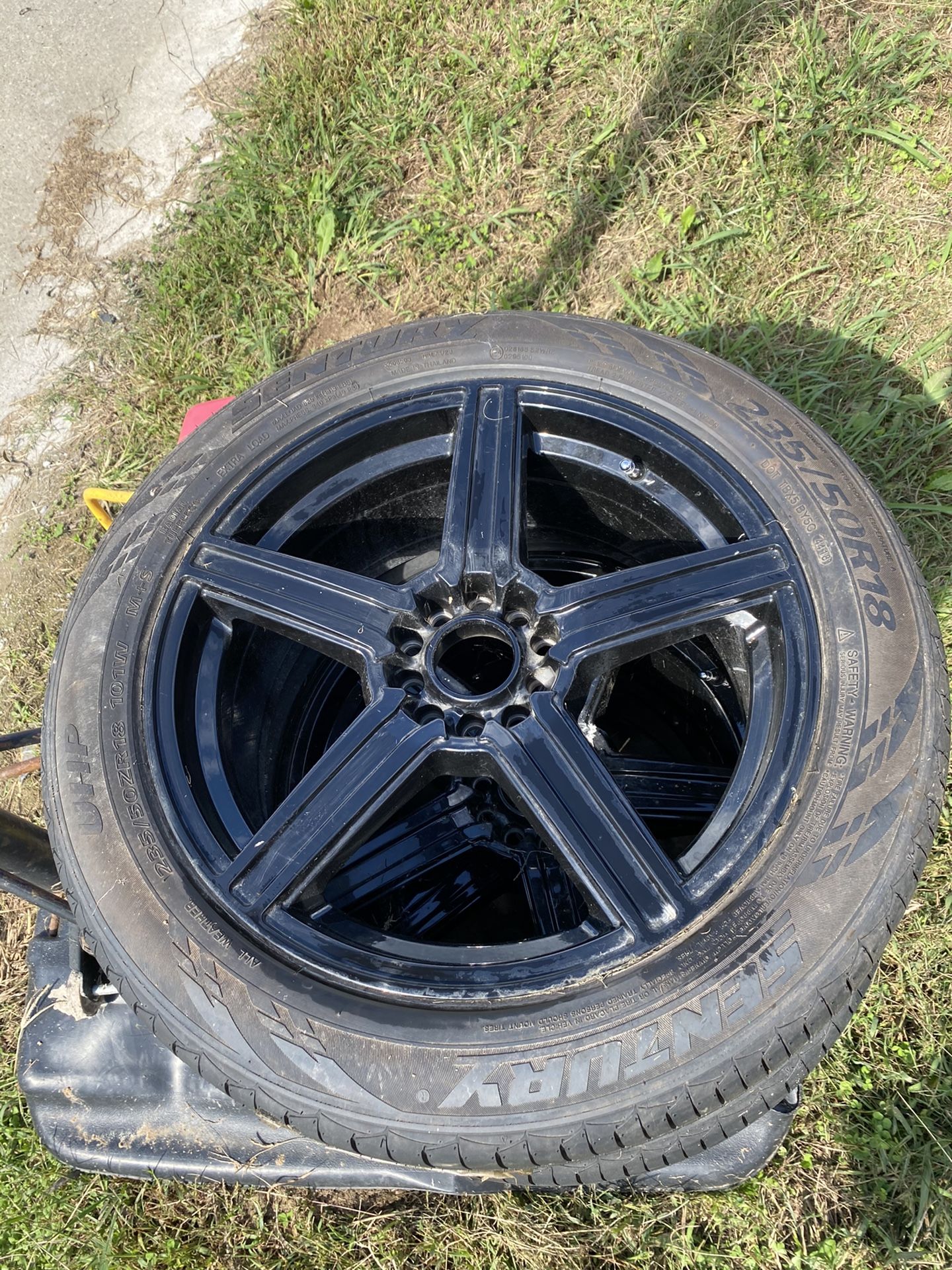18in rims, 235/50R18