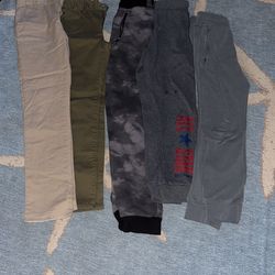 Boys Pants & Sweats Size  & Khaki’s Size 12-14       8 Pairs