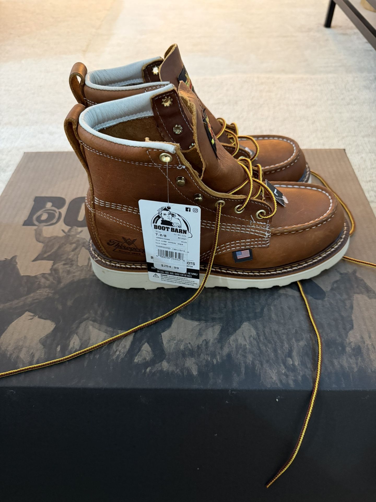 Thorogood Work Boots Women’s Size 7