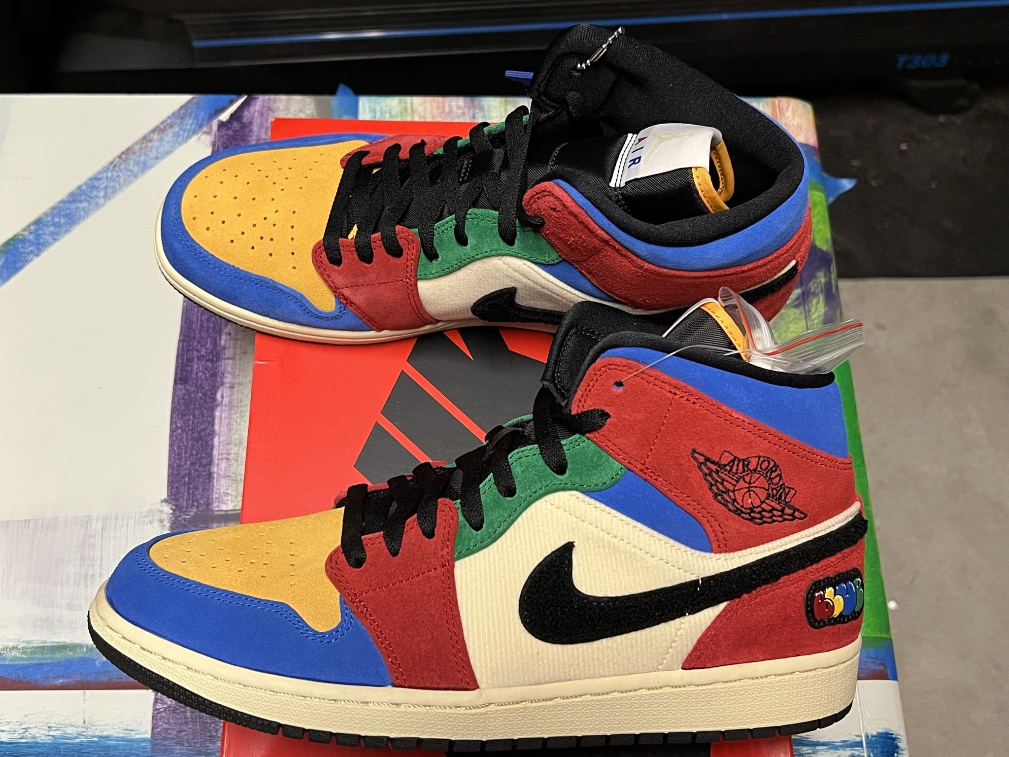 Mens Nike Air Jordan 1 Mid Fearless