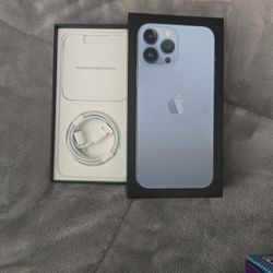 Unlocked IPhone 13 Pro Max 256 GB
