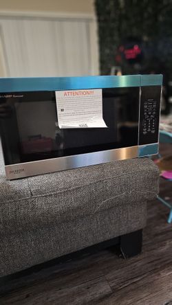 Sharp Microwave *Brand New*