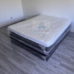 Queen mattress pillow top set with box spring (2pc - new) 