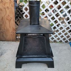 Sunnydaze Pagoda Black Steel Outdoor Fireplace And Firepit With Mesh Metal 4 Sided Doors Chimney Top