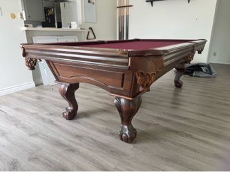 Pool table 8ft- New Felt- New Pockets- Color of choice- Free delivery