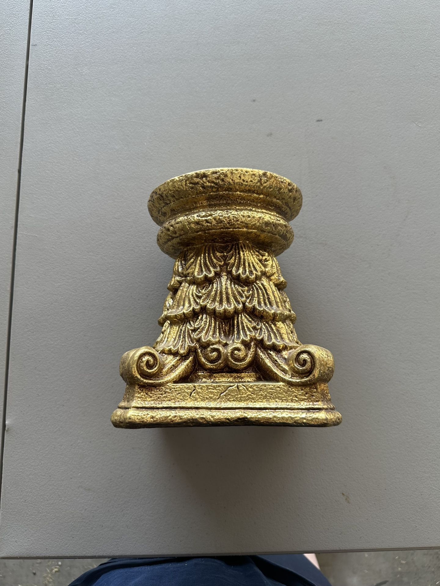Antique Gold Roman Bath Cap. Candleholder/Pillar!!