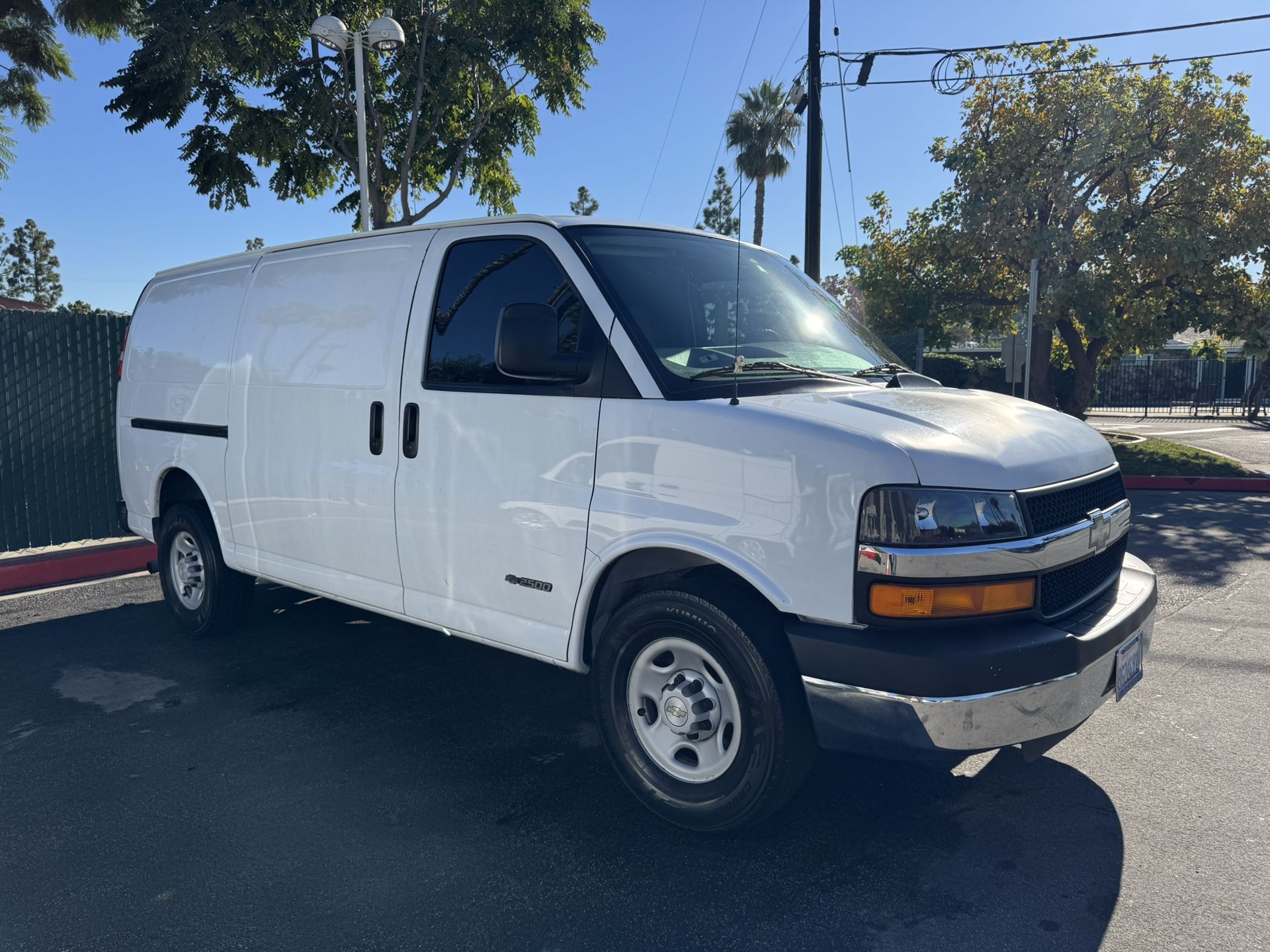 Chevy Express 2500