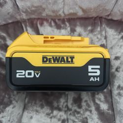 DEWALT 5 Ah Battery 