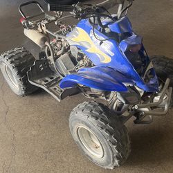 No Trabajan Solo Una Necesito Servicio De Carburador Las Vendo Asi Como Estan A 250 Cada Una O Las 2 Por 450 