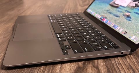 MacBook Air M1