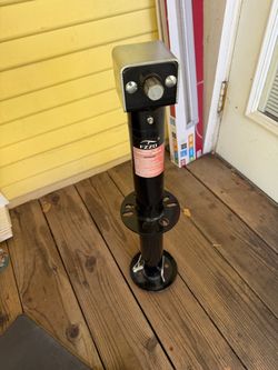 Trailer drill powered tongue jack