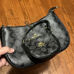 Black Coach Purse 